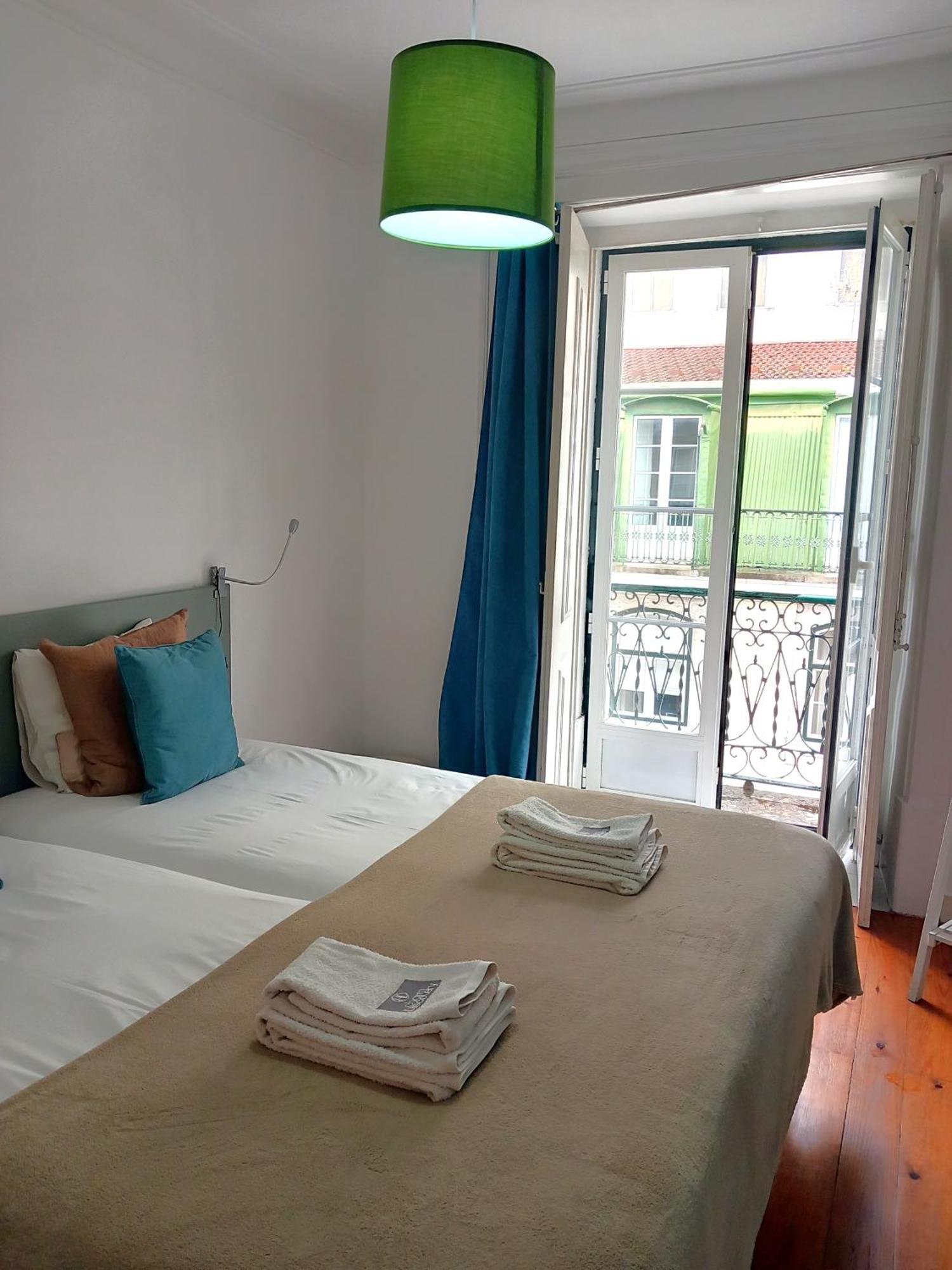 Charm Discovery 165 Lisboa 外观 照片